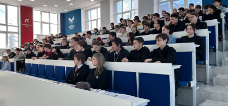 Будущие защитники сетей: в лаборатории ЧувГУ прошла стратегическая игра «БАС «Огнеборец» Будущие защитники сетей: в лаборатории ЧувГУ прошла стратегическая игра «БАС «Огнеборец»