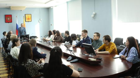 Рабочая встреча ректора А.Ю. Александрова с участниками внутривузовских целевых программ поддержки молодых преподавателей